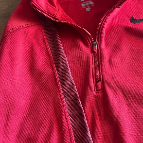 Nike Sweatshirt Mens XL Red 1/4 Zip Pullover Long Sleeve Reflective Strips - Picture 4 of 8